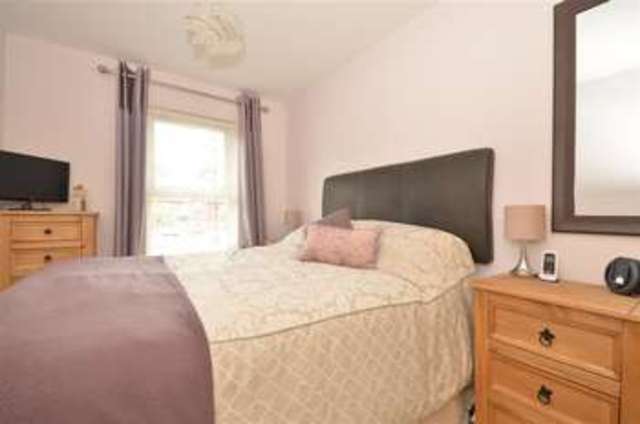  Image of 2 Bedroom Apartment for sale at Ashington West Sussex Ashington, RH20 3GH