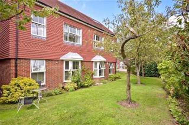  Image of 2 Bedroom Apartment for sale at Ashington West Sussex Ashington, RH20 3GH