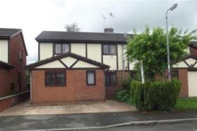  Image of 3 Bedroom Detached to rent at Wrexham, LL14 6TB