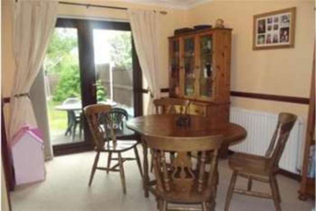  Image of 3 Bedroom Detached to rent at Wrexham, LL14 6TB