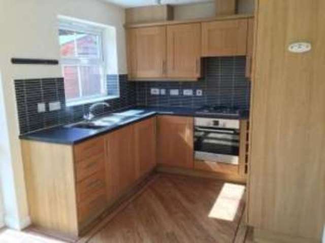  Image of 3 Bedroom Semi-Detached for sale at Lymm Cheshire Broomedge, WA13 0QX