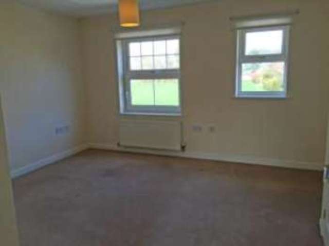  Image of 3 Bedroom Semi-Detached for sale at Lymm Cheshire Broomedge, WA13 0QX