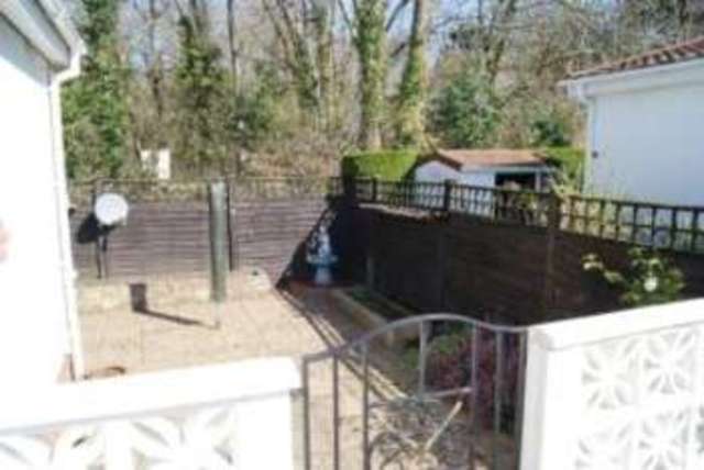  Image of 2 Bedroom Retirement Property for sale at Milford Road Everton Everton, SO41 0BA