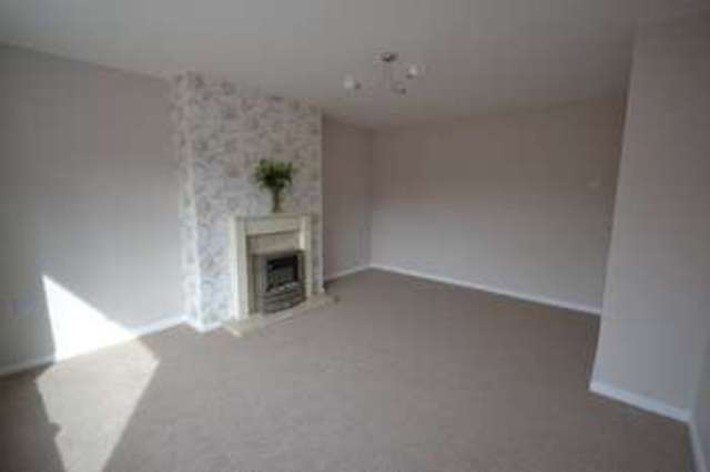  Image of 2 Bedroom Detached for sale at Stanley Wakefield West Yorkshire, WF3 4JT