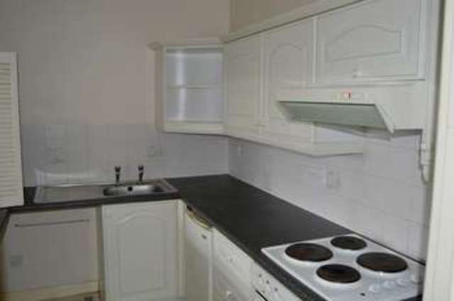  Image of 1 Bedroom Ground Flat to rent at Exmouth Devon Exmouth, EX8 1JP