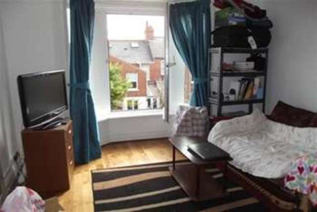  Image of 1 Bedroom Flat to rent at Exeter, EX4 7AD