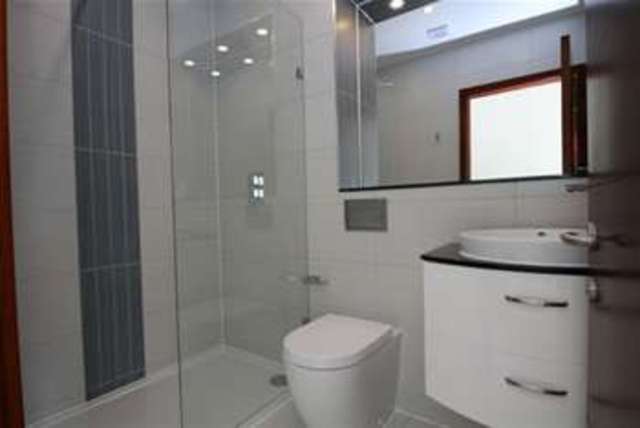  Image of 2 Bedroom Flat to rent at Croydon, CR0 2UW