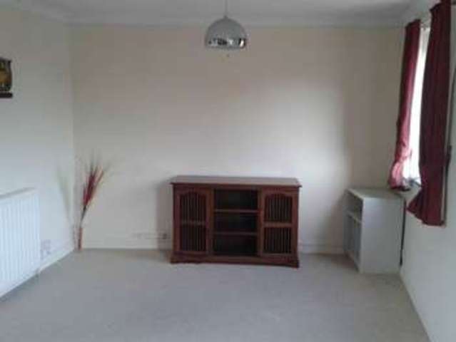  Image of 3 Bedroom Flat to rent at Warwick  Warwick, CV34 4DF