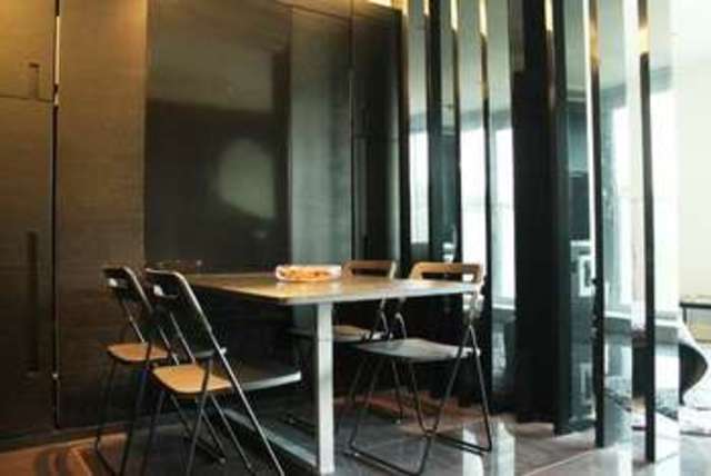  Image of Flat to rent at Canary Wharf, E14 9HA