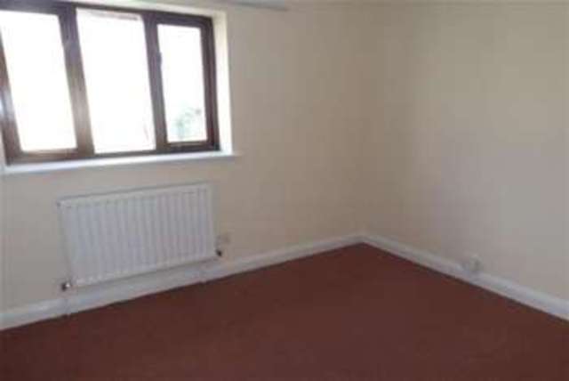  Image of 2 Bedroom Detached to rent at Peterborough, PE1 5PX