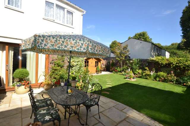  Image of 4 Bedroom Detached for sale at Pyrton Lane  Watlington, OX49 5LX