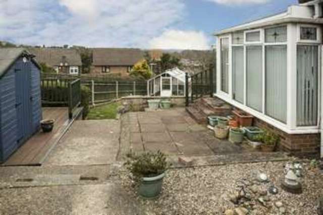  Image of 2 Bedroom Detached for sale at Riley Road  Reading, RG30 4UX