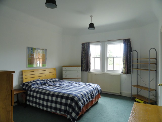  Image of 2 Bedroom Flat to rent at Woughton On The Green  Woughton on the Green, MK6 3DB