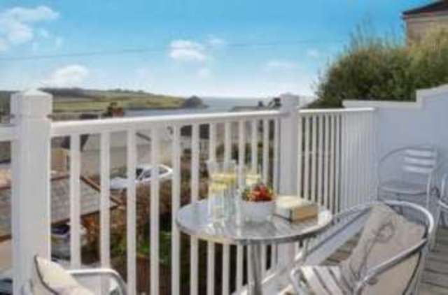  Image of 3 Bedroom End of Terrace for sale at Sea View Road St. Mawes St Mawes, TR2 5DB