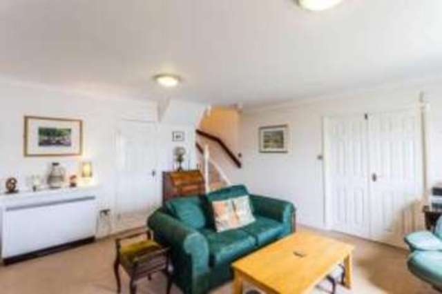  Image of 3 Bedroom Maisonette for sale at Cardiff Caerdydd Grangetown, CF11 7FE
