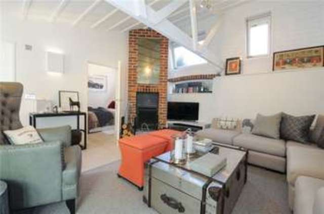  Image of 3 Bedroom Terraced to rent at Singleton  Chichester, PO18 0HN