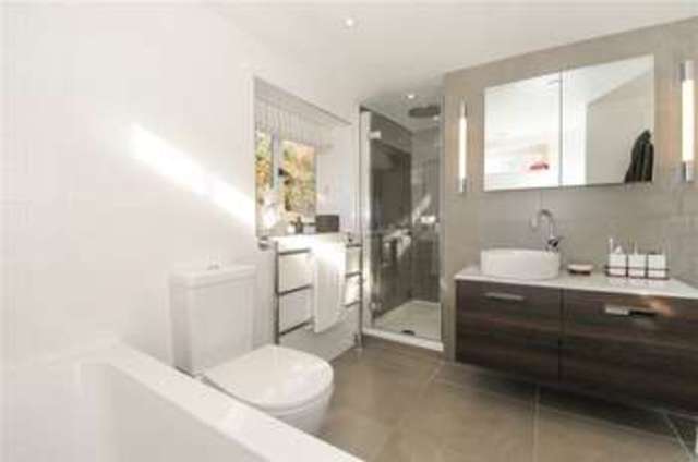  Image of 3 Bedroom Terraced to rent at Singleton  Chichester, PO18 0HN