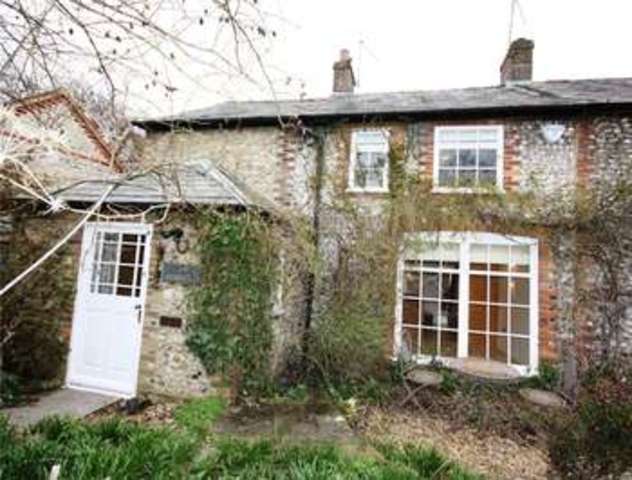  Image of 3 Bedroom Terraced to rent at Singleton  Chichester, PO18 0HN