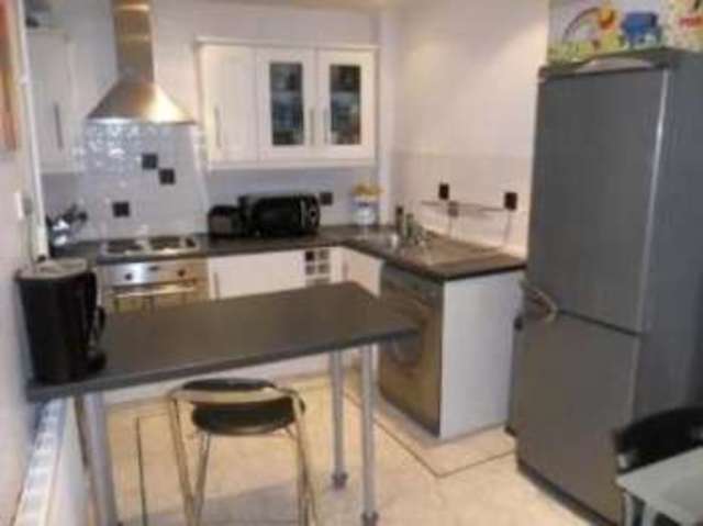  Image of 2 Bedroom Terraced for sale at Denholme Bradford Denholme, BD13 4AQ