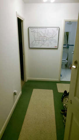  Image of 2 Bedroom Ground Flat to rent at Dorking Surrey Dorking, RH4 2EX