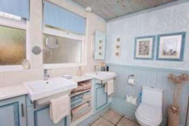  Image of 3 Bedroom Bungalow for sale at St. Austell Cornwall St Austell, PL25 5AW