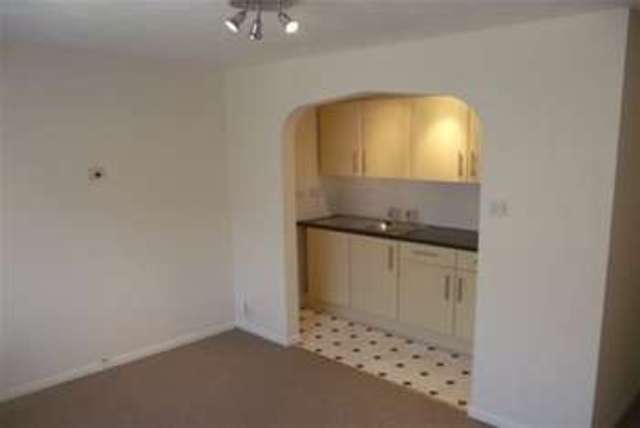  Image of 1 Bedroom Flat to rent at Ryde, PO33 2SP