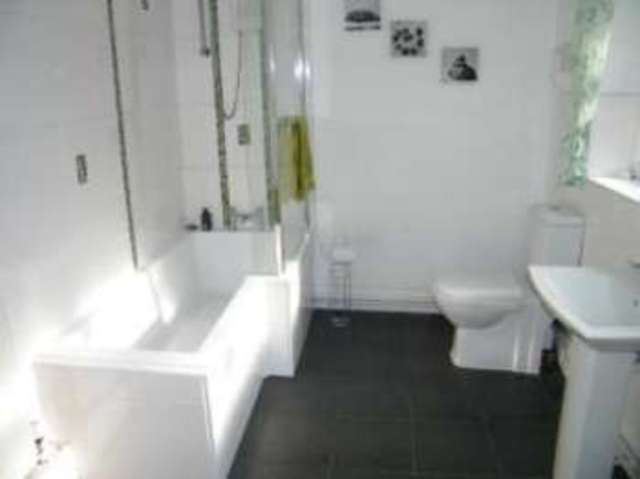  Image of 3 Bedroom Terraced for sale at Northwich Cheshire Northwich, CW9 5RE