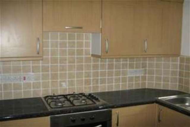  Image of 2 Bedroom Terraced to rent at Llandudno, LL30 3FL