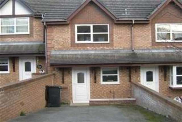  Image of 2 Bedroom Terraced to rent at Llandudno, LL30 3FL