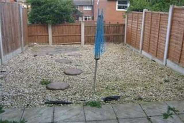  Image of 2 Bedroom Terraced to rent at Llandudno, LL30 3FL