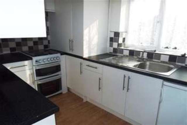  Image of 2 Bedroom Maisonette to rent at Brentwood, CM13 1DL