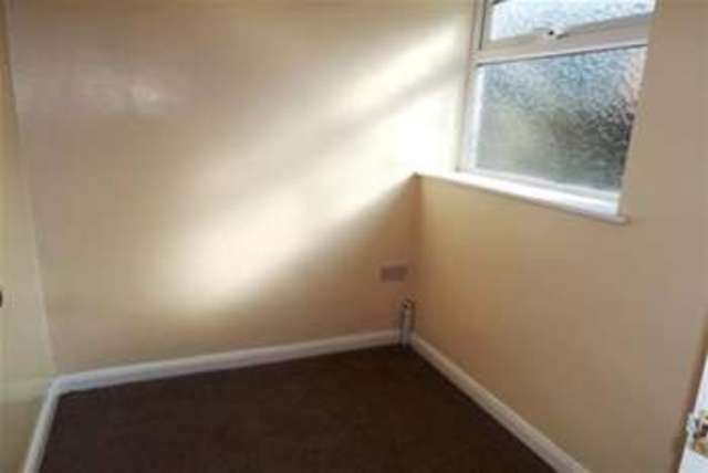  Image of 2 Bedroom Maisonette to rent at Brentwood, CM13 1DL