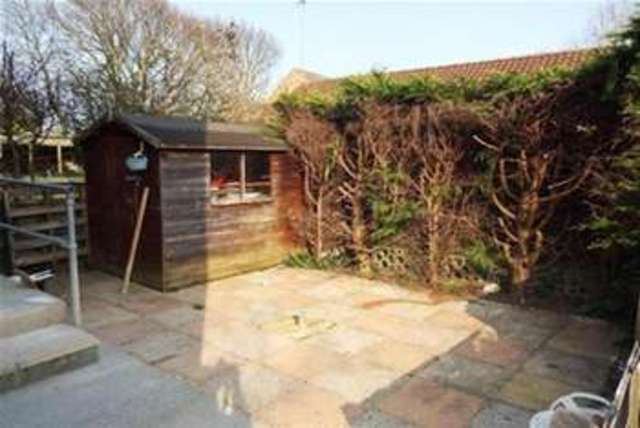  Image of 2 Bedroom Maisonette to rent at Brentwood, CM13 1DL