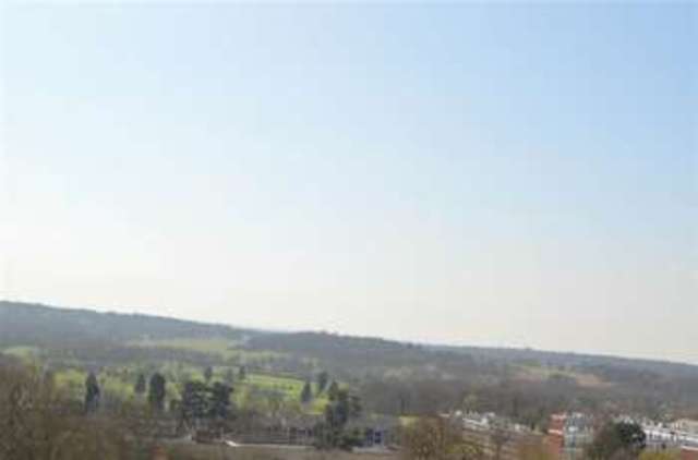  Image of 1 Bedroom Apartment for sale at Roehampton, SW15 4AX