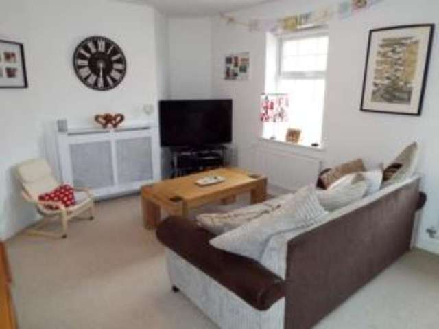  Image of 2 Bedroom Maisonette for sale at Corby Northamptonshire Little Oakley, NN18 8DD