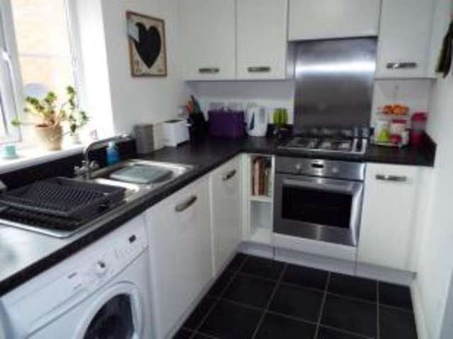  Image of 2 Bedroom Maisonette for sale at Corby Northamptonshire Little Oakley, NN18 8DD