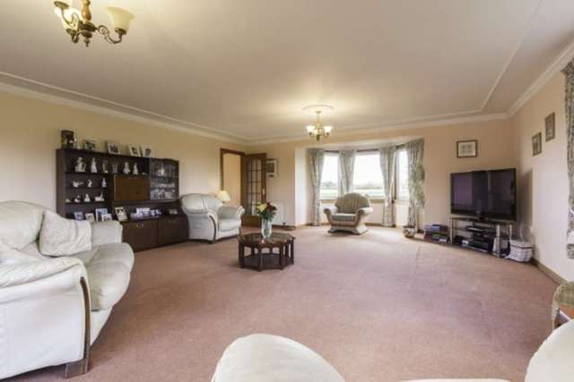  Image of 4 Bedroom Bungalow for sale at Errol  Perthshire, PH2 7SP