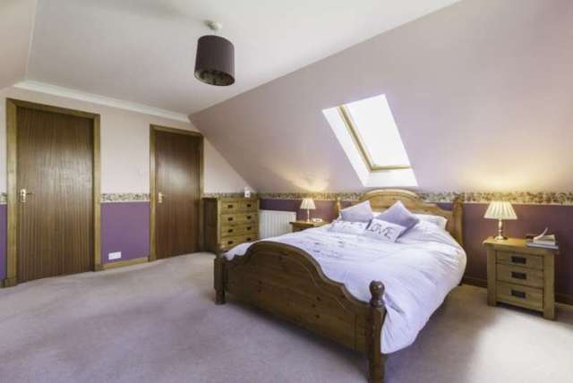  Image of 4 Bedroom Bungalow for sale at Errol  Perthshire, PH2 7SP