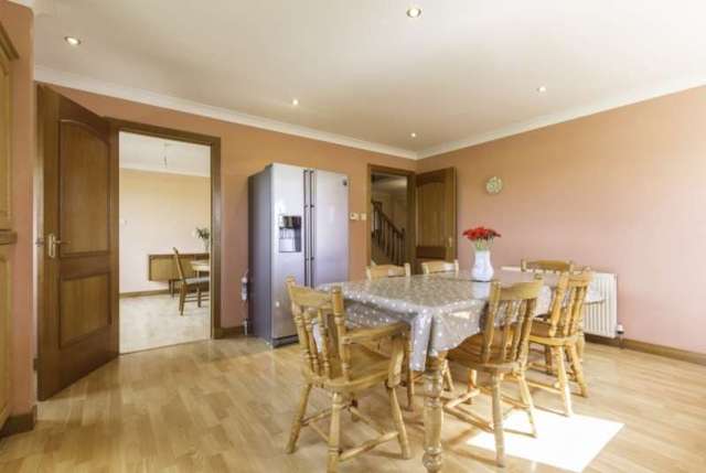  Image of 4 Bedroom Bungalow for sale at Errol  Perthshire, PH2 7SP