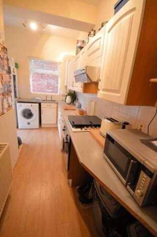  Image of 2 Bedroom Apartment for sale at 15 Fulford Road  Scarborough, YO11 2SL