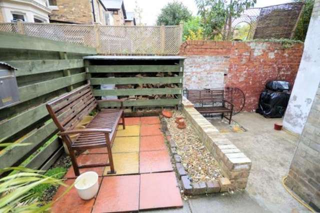  Image of 2 Bedroom Apartment for sale at 15 Fulford Road  Scarborough, YO11 2SL