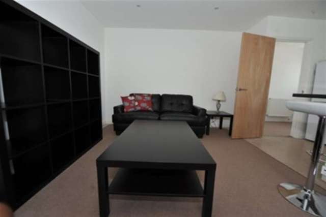  Image of 3 Bedroom Detached to rent at Canterbury, CT1 3PS