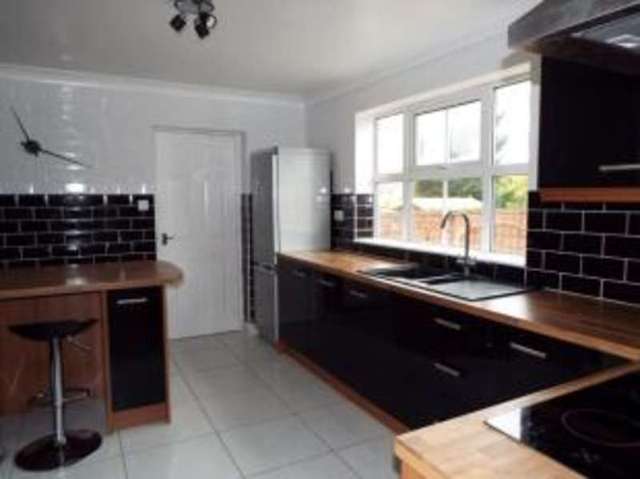  Image of 4 Bedroom Detached for sale at Hednesford Cannock Hednesford, WS12 1BS