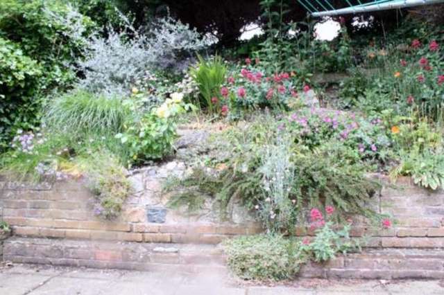  Image of 2 Bedroom Terraced for sale at Water Lane Angmering Angmering, BN16 4EL