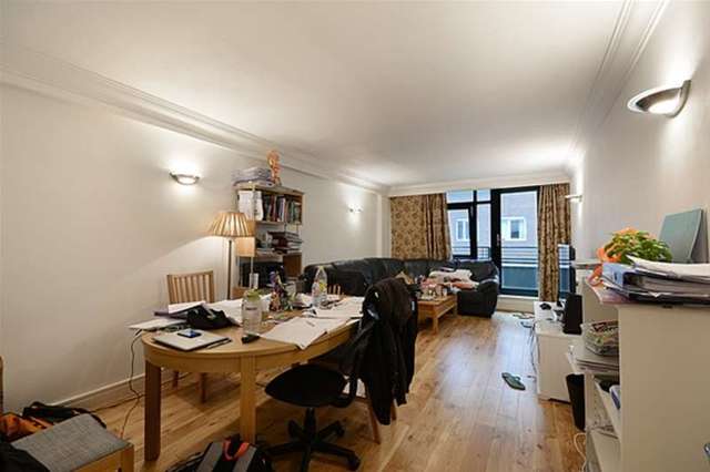  Image of 2 Bedroom Flat to rent at Goodge Street, W1T 4HJ