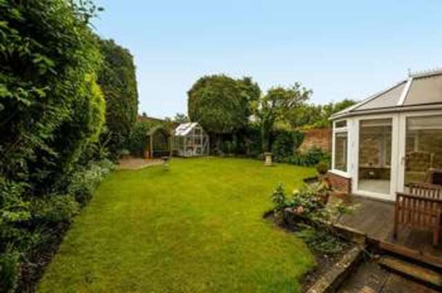  Image of 4 Bedroom Detached for sale at Witan Way  Wantage, OX12 9EU