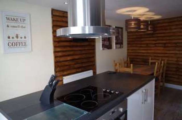  Image of 3 Bedroom Flat to rent at Abingdon Street  Burnham-On-Sea, TA8 1PH