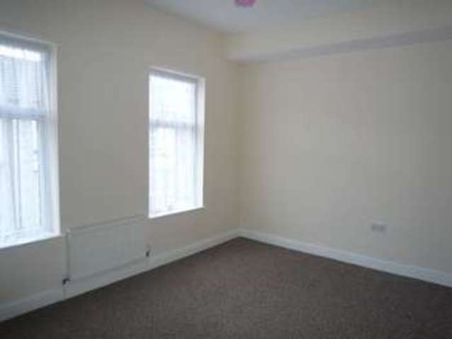  Image of 3 Bedroom Terraced for sale at Euston Road Far Cotton Northampton, NN4 8DX