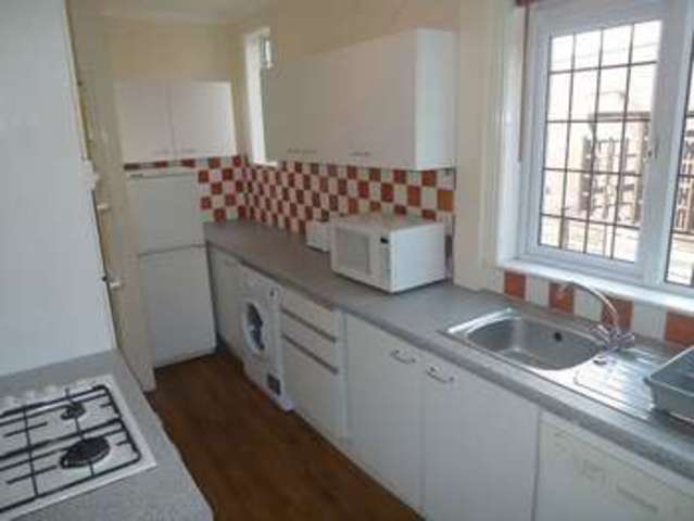  Image of 3 Bedroom Semi-Detached to rent at The Turnways Headingley Leeds, LS6 3DU