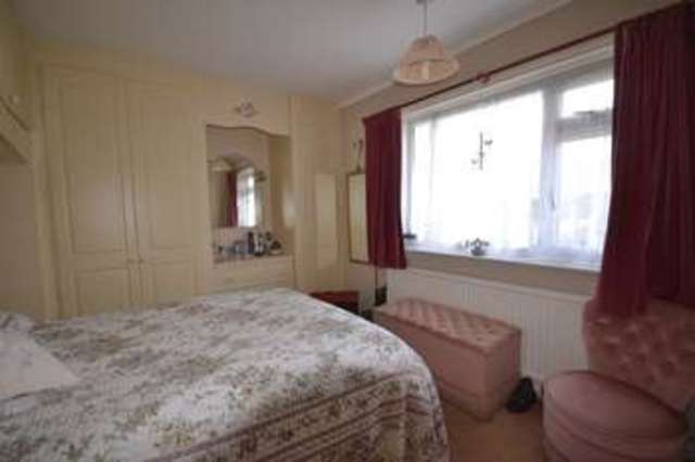  Image of 2 Bedroom Detached for sale at Hillbrook Rise  Totnes, TQ9 5AU